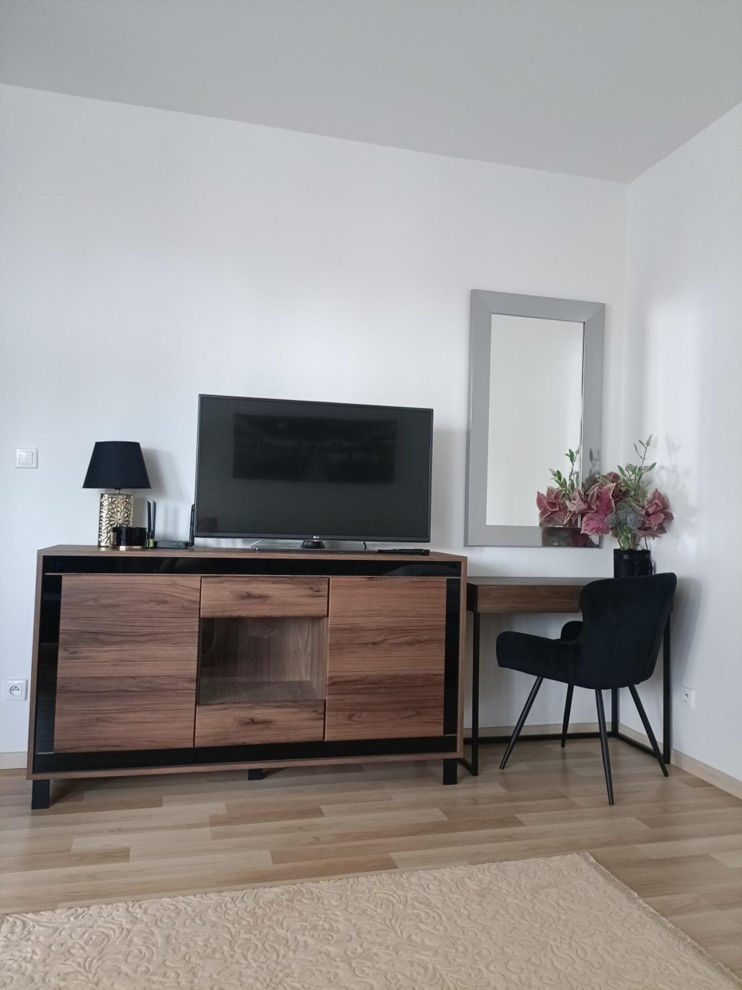 Apartament Paderewskiego 1 Zielonka  Εξωτερικό φωτογραφία